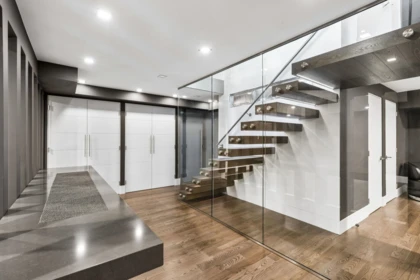 Staircase Photo of 4577 Capilano Road, North Vancouver, BC