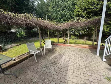 Staircase Photo of 8063 138a Street, Surrey, BC