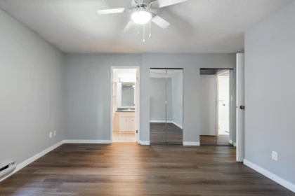 Entry Foyer Photo of 24 3015 Trethewey Street, Abbotsford, BC