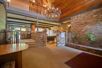 Entry Foyer Photo of 54 8111 Saunders Road, Richmond, BC