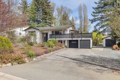7958 Taulbut Street, Mission, BC, Mission — Single Family Residence for sale