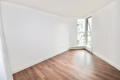Walk-In Closet Photo of 1609 1009 Expo Boulevard, Vancouver, BC