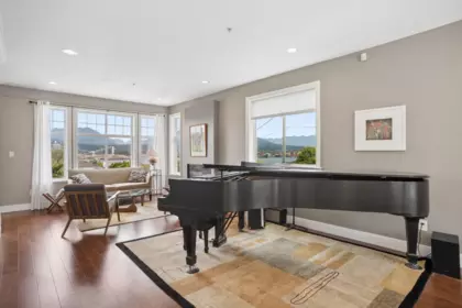 Breakfast Nook Photo of 2808 Wall Street, Vancouver, BC
