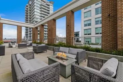 Swimming Pool Photo of 402 15165 Thrift Avenue, Surrey, BC