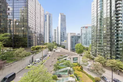 Outdoor Patio Photo of 903 1328 W Pender Street, Vancouver, BC