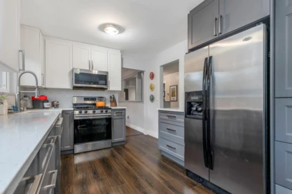 Breakfast Nook Photo of 1130 Blue Heron Crescent, Port Coquitlam, BC