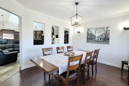 Breakfast Nook Photo of 1247 Stayte Road, White Rock, BC