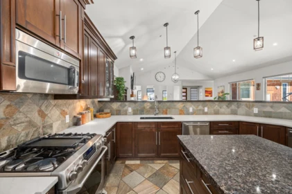 Kitchen Photo of 1247 Stayte Road, White Rock, BC