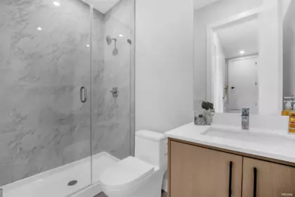 Laundry Room Photo of 946 Dansey Avenue, Coquitlam, BC