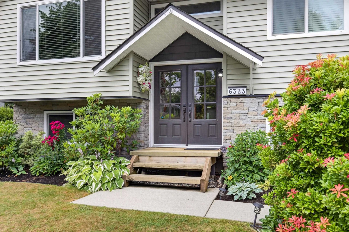 Family Room Photo of 6323 Charbray Place, Surrey, BC