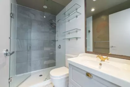 Laundry Room Photo of 1909 4688 Kingsway, Burnaby, BC