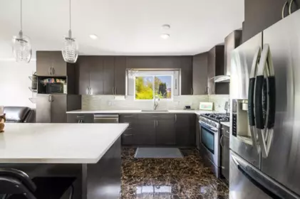Kitchen Island Photo of 619 Swanson Place, Port Coquitlam, BC