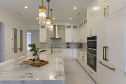Kitchen Island Photo of 4820 Fortune Avenue, Richmond, BC