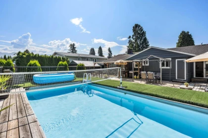 46465 Brooks Avenue, Chilliwack, BC, Chilliwack — Single Family Residence for sale