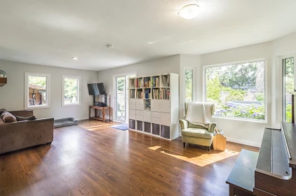 Breakfast Nook Photo of 41532 Rae Road, Squamish, BC
