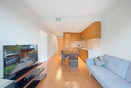 1709 5728 Berton Avenue, Vancouver, BC, Vancouver — Apartment/Condo for sale