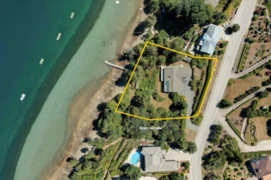 6448 N Gale Avenue, Sechelt, BC