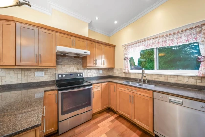 Breakfast Nook Photo of 10751 Mersey Drive, Richmond, BC