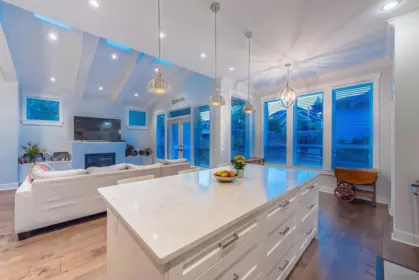 Kitchen Photo of 738 E 13th Street, North Vancouver, BC