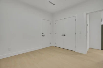 Garage Interior Photo of 15919 Russell Avenue, White Rock, BC