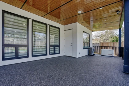 Outdoor Deck Photo of 15919 Russell Avenue, White Rock, BC