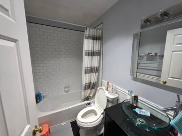 Primary Bathroom Photo of 15580 20 Avenue, Surrey, BC
