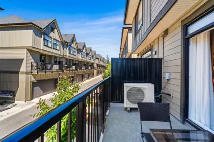 Office / Den Photo of 32 2350 165 Street, Surrey, BC