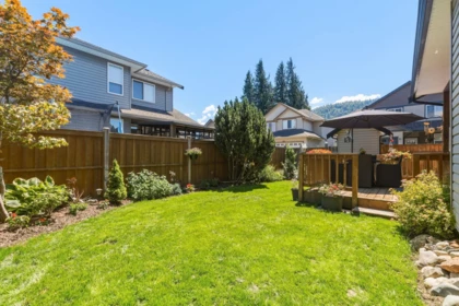 Garden / Landscaping Photo of 14 5545 Peach Road, Chilliwack, BC