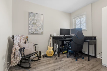 Laundry Room Photo of 14 5545 Peach Road, Chilliwack, BC