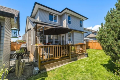 Swimming Pool Photo of 14 5545 Peach Road, Chilliwack, BC