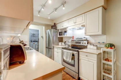 302 15342 20th Avenue, Surrey, BC, Surrey — Apartment/Condo for sale