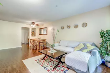 Office / Den Photo of 302 15342 20th Avenue, Surrey, BC