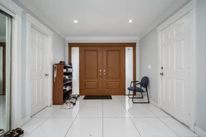 Guest Bathroom Photo of 13398 89 Avenue, Surrey, BC