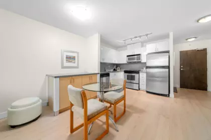Breakfast Nook Photo of 305 175 W 1st Street, North Vancouver, BC