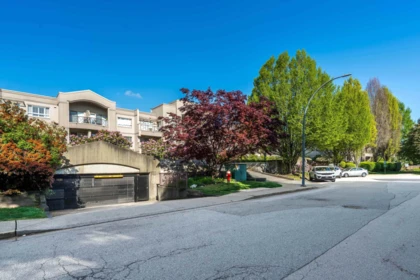 Garden / Landscaping Photo of 323 2109 Rowland Street, Port Coquitlam, BC