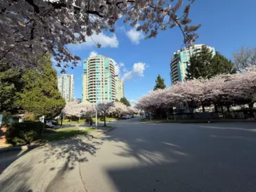 13 6577 Southoaks Crescent, Burnaby, BC, Burnaby — Townhouse for sale