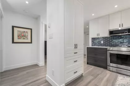 Kitchen Photo of 203 825 W 15th Avenue, Vancouver, BC
