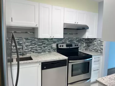 1105 5833 Wilson Avenue, Burnaby, BC, Burnaby — Apartment/Condo for sale