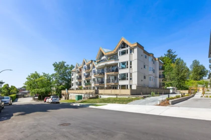 207 11595 Fraser Street, Maple Ridge, BC, Maple Ridge — Apartment/Condo for sale