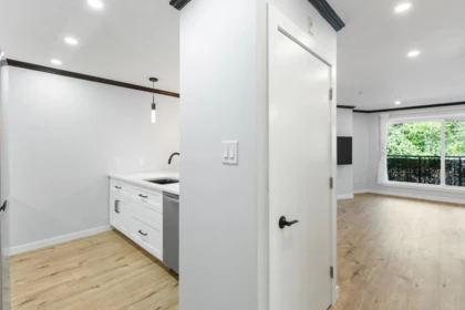Kitchen Photo of 207 11595 Fraser Street, Maple Ridge, BC