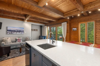 Breakfast Nook Photo of 5 2200 Eva Lake Road, Whistler, BC