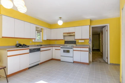 Pantry Photo of 25742 116 Avenue, Maple Ridge, BC