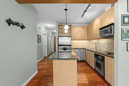 Family Room Photo of 408 560 Ravenwoods Drive, North Vancouver, BC
