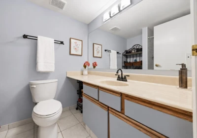 Basement Recreation Room Photo of 212 15313 19 Avenue, Surrey, BC