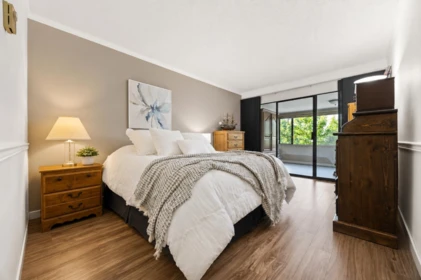 Bedroom 3 Photo of 212 15313 19 Avenue, Surrey, BC