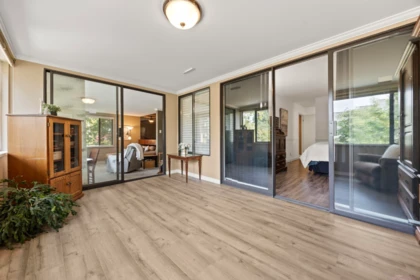 Office / Den Photo of 212 15313 19 Avenue, Surrey, BC