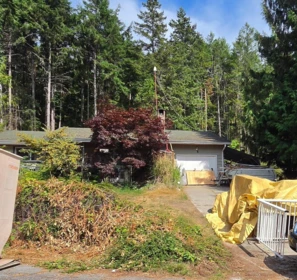 12888 Front Road, Madeira Park, BC, Madeira park — Single Family Residence for sale