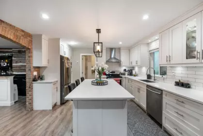 Breakfast Nook Photo of 6470 130 Street, Surrey, BC