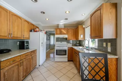 Kitchen Island Photo of 12397 S Boundary Drive, Surrey, BC