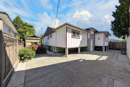 Kitchen Photo of 4116 Gilpin Crescent, Burnaby, BC